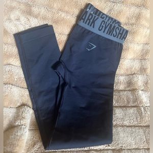 black Gymshark leggings